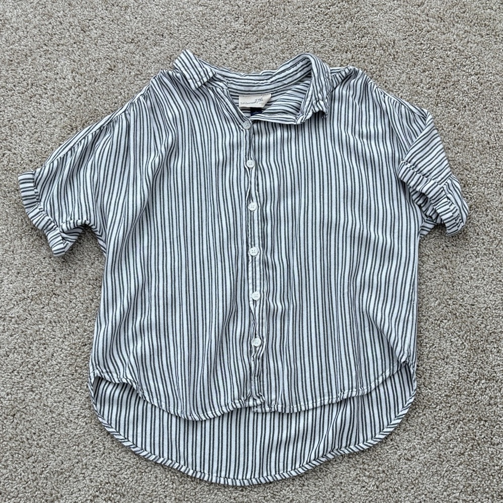 Universal Thread Gray and White Striped Button Down Shirt
